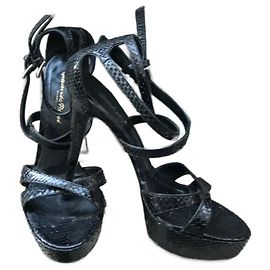 GIANVITO ROSSI Sandals T.EU 37.5 Exotic leathers Black