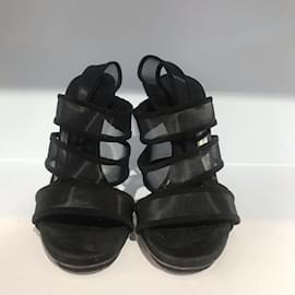 Gucci-GUCCI  Sandals T.eu 37.5 Suede-Black
