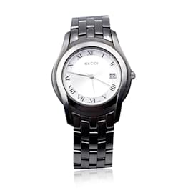 Gucci-stainless steel 5500 M Quartz Wrist Watch Date Indicator-Silvery