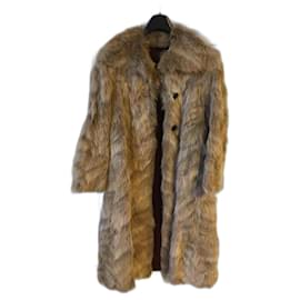Autre Marque-NON SIGNE / UNSIGNED  Coats T.fr 38 Fur-Beige