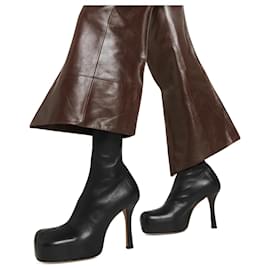 Bottega Veneta-BOTTEGA VENETA Ankle boot T.eu 41 couro de vaca-Preto