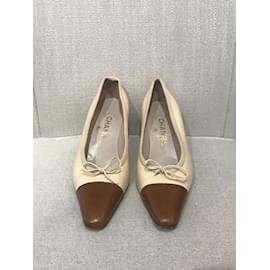 Chanel-CHANEL  Heels T.eu 37.5 Leather-Beige