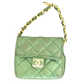 Chanel-Bolsos de mano-Verde