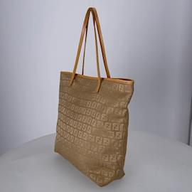 Fendi-Cabas en toile beige Fendi-Beige