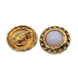 Chanel-Pendientes De Clip Vintage De Metal Dorado Con Cabujones Blancos-Dorado