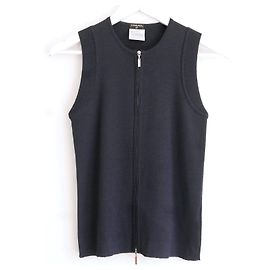 Chanel Vintage AW06 Navy Zip Front Knit Top Navy blue