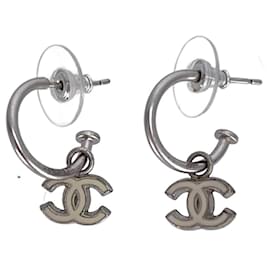 Chanel-Boucles d'oreilles Chanel en métal blanc-Blanc