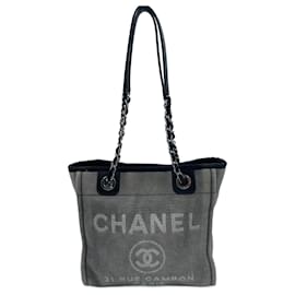Chanel-Toile Grise Chanel Deauville-Gris