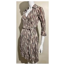 Diane Von Furstenberg-DvF Megan vintage robe portefeuille en soie-Multicolore
