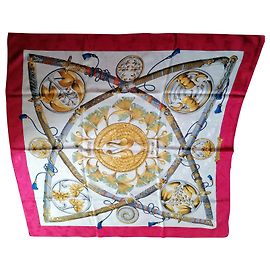 Hermès Daimyo Princes du Soleil Levant Rouge
