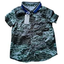 Diesel-Neues süßes Camouflage Diesel Shirt 2 ans-Khaki
