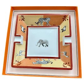 Beautiful vintage Hermès ashtray "Africa" Orange