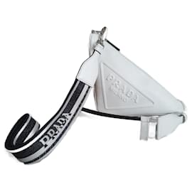 Prada Triangle Blanc