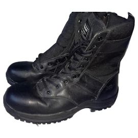 Dr. Martens Chaussure de sécurité industrielle à embout d'acier 9 Bottes en Cuir Noires à Œillets Noir