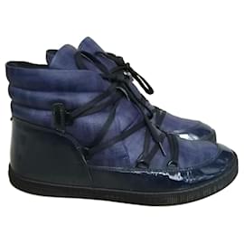 Fendi-Ankle Boots-Navy blue