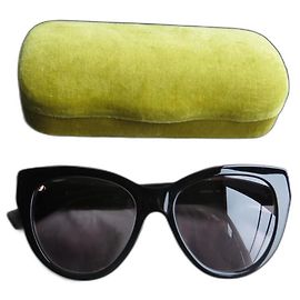 Gucci sunglasses Black
