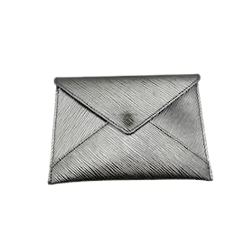 Louis Vuitton-LOUIS VUITTON  Clutch bags T.  Leather-Silvery