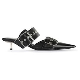 Balenciaga-Balenciaga Black Leather Belted Pointy Toe Kitten Heel Mules-Black