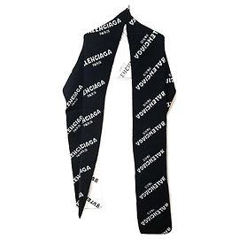 balenciaga Multiple colors