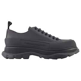 Alexander Mcqueen-Oversized Sneakers - Alexander Mcqueen - White - Leather-Grey