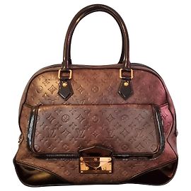 Bolsa Louis Vuitton Runway Marrom