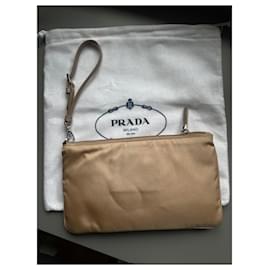 Prada-Prada Nylontasche neu-Pink