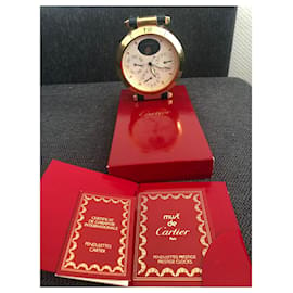 Cartier-Pendulette/horloge de bureau par Cartier, modèla Pasha-Doré
