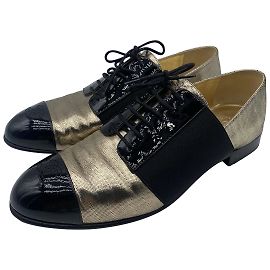 CHANEL Stringate T.Unione Europea 39.5 vacchetta D'oro