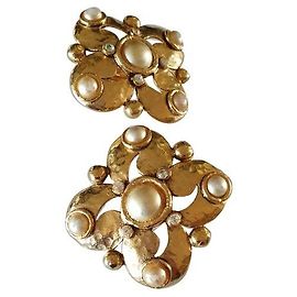 Autre Marque Brincos Abbey Road em metal dourado martelado com pérolas Dourado