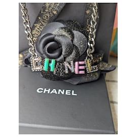 Chanel-Kuba 2017 Sammlung 17P Scoubidou Choker Seltene Halskette-Mehrfarben