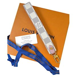 Louis Vuitton-Charmes de sac-Beige