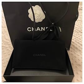 Chanel-portefeuilles-Noir