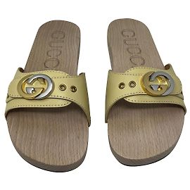 Gucci interlocking Beige