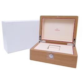 Omega-NEW BOX WATCH OMEGA CONSTELLATION CALIFORNIA 93120 VARNISHED WOOD 2021 WATCH BOX-Brown