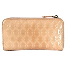 Fendi-***Fendi Patent Leather Roud Zip Long Wallet-Beige