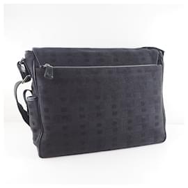 Bally-Bally-Black