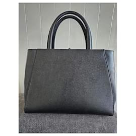 Fendi-Bolsos de mano-Negro