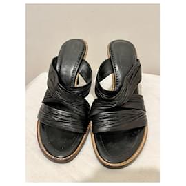 Yves Saint Laurent-YSL Rive Gauche sandalias mule de tacón alto vintage-Negro