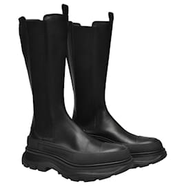 Alexander Mcqueen-black leather boots-Black