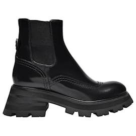 Alexander Mcqueen-Upper and Ru Ankle Boots in Black Leather-Black