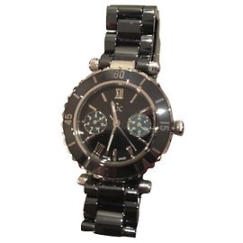 Reloj Guess para mujer con pulsera de metal gris Gris