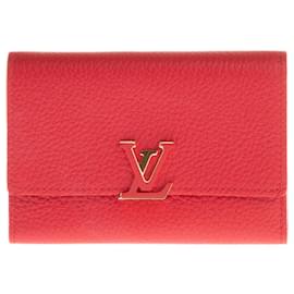 Louis Vuitton-LOUIS VUITTON CAPUCINES COMPACT WALLET IN SCARLET RED TAURILLON LEATHER-Other