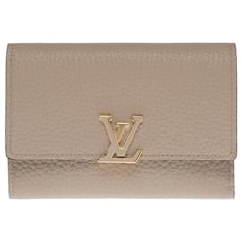Louis Vuitton-LOUIS VUITTON CAPUCINES COMPACT WALLET IN PEBBLE GRAY TAURILLON LEATHER-Other