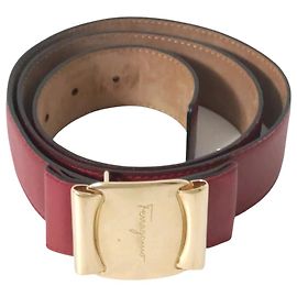 Salvatore Ferragamo Rot