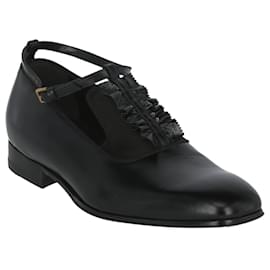 Gucci-Gucci Ankle Strap Loafers-Black