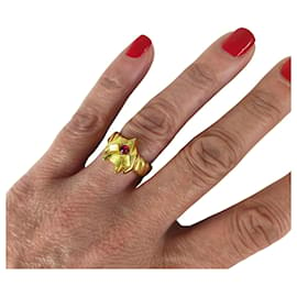Vintage-Vintage gold plated ring-Golden