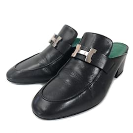 Hermès-Leather Tuileries Sandals-Black