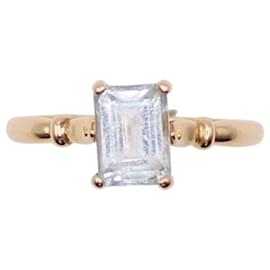 Autre Marque-Ring besetzt mit einem gelbgoldenen Aquamarin 750%O-Hellblau,Gold hardware