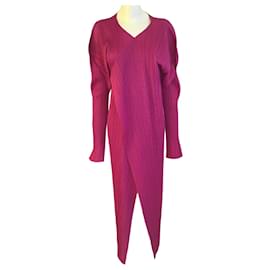 Issey Miyake-Issey Miyake Pleated Long Open Coat Robe-Pink