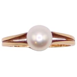 Autre Marque-Yellow gold cultured pearl solitaire ring 750%O-Gold hardware